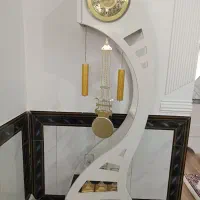 ساعت ایستاده کاملا سالم