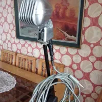 میکروفون قدیمی نوستالژی