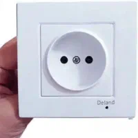 کلید و پریز دوربین دار ،با انتقال تصویر روی گوشی|دوربین مداربسته|اسلام‌شهر, مظفریه|دیوار