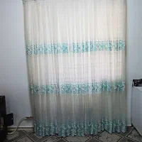 ۲عددپرده سالم وتمیزبه همراه ۲عددکتیبه