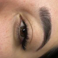 مژه کار / کاشت و اکستنشن حرفه ای مژه|خدمات آرایشگری و زیبایی|آمل, |دیوار