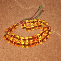 تسبیح سندلوس سی وسع تایی بودار تراش گرد|کلکسیون اشیاء عتیقه|خوی, |دیوار