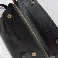 کیف|کیف، کفش، کمربند|نهاوند, |دیوار