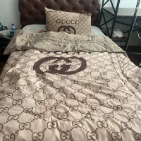 تختخواب چرم مدل چستر