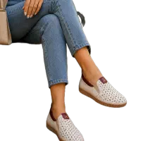 تعدادی کفش و کتونی تکسایز همه جنس عالی و برند