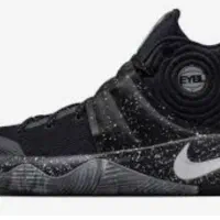 کفش والیبال و بسکتبال نایک کایری