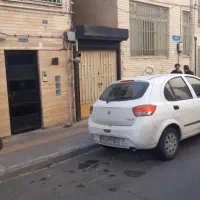 واحد ۱۰۰ متری میدان هفت تیر