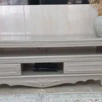 میز تلویزیون  ام دی اف هایگلاس شرکتی درحدنو