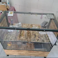 ویترین مغازه نو