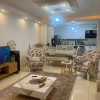 ۱۰۰ متری در بهارستان