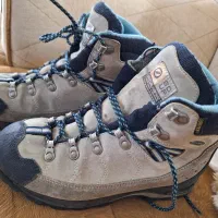 کفش کوهنوردی کوهستانی