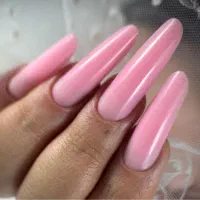 خدمات تخصصی ناخن تخفیف ویژه پاییزی