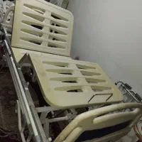 تخت بیمارستانی