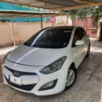 هیوندا i30