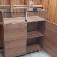 میز پیشخوان و ویترین MDF