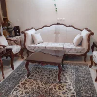 مبل اتریشی در حد نو|مبلمان خانگی و میز عسلی|اصفهان, باغ دریاچه|دیوار