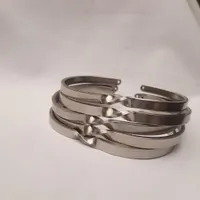 بنگل پبچ