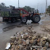 خاور تراکتور بیل مکانیکی برای انواع شن/ نخاله/کرسی|خدمات حمل و نقل|بم, |دیوار