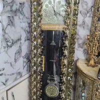 ساعت ایستاده برنزی