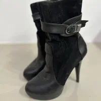 کفش چکمه ای  پاشنه بلند مخمل