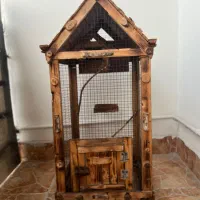 قفس بزرگ چوبی