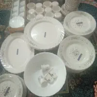 رنده برقی و سالاد ساز و خمیر پهن‌کن و ست آرکوپال|ظروف سرو و پذیرایی|چغادک, |دیوار