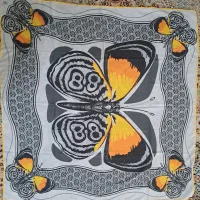 شال و روسری ۱۰ عددی