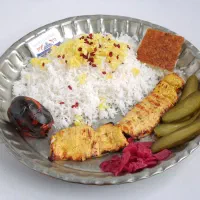 پیک موتوری و کمک آشپز