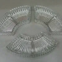 تعدادی ظروف پذیرایی|ظروف سرو و پذیرایی|اسلامشهر, شهرک مفیدی|دیوار