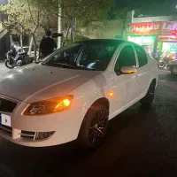 رانا ۱۴۰۱ سقف شیشه ۶ دنده