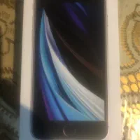 ایفون se2022 سفید ۶۴ گیگ اکبند