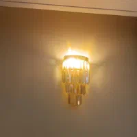 لوستر طلایی سالم|لوستر و چراغ آویز|تهران, ونک|دیوار