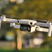 هلی شات پهپاد مویک مینی 2  Mavic mini 2|دوربین عکاسی و فیلم‌برداری|اصفهان, زهران|دیوار