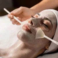خدمات فیشیال و پاکسازی پوست