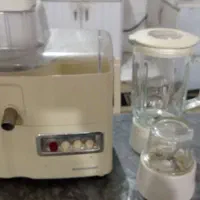 آبمیوه گیری چند کاره کاملا سالم و نو