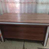 سه عدد میز