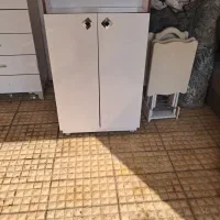 فروش میز آرایش وجاکفشی در حد نو با قیمت مناسب|جاکفشی، کمد، دراور|عباسآباد, |دیوار