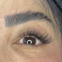 اکستنشن مژه با قیمت مناسب و کیفیت عالی