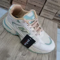 حراج انواع کتونی به علت تغییر شغل ،مهک نبش گلبرگ۱۰|کیف، کفش، کمربند|دماوند, گیلاوند|دیوار