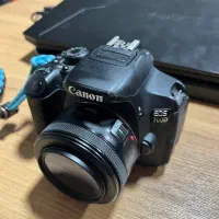 دوربین. ۷۰۰ دی. با لنز. ۵۰ فیکس|دوربین عکاسی و فیلمبرداری|کرج, گوهردشت|دیوار