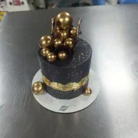 نیازمند فروشنده وشاگرد قنادی درشهرک نصر