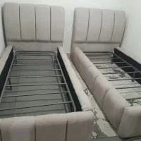 تخت تک‌نفره