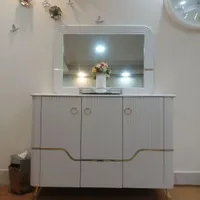 آینه و کنسول