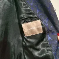 کت تک|لباس|تهران, ارامنه|دیوار