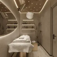 روغن و خدمات ماساژ