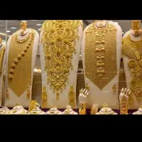 30گرم طلا 150بالای تابلو