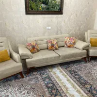 مبل راحتی ۵ نفره تخت شو همراع با عسلی