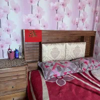 دو تا کمد و تخت دو نفره