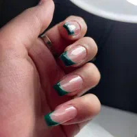 کاشت ناخن مشهد ایثارگران|خدمات آرایشگری و زیبایی|مشهد, ایثارگران|دیوار