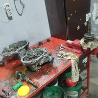 اتومکانیکی شبانه روزی عرفان|خدمات موتور و ماشین|کاشان, شهرک ۲۲ بهمن|دیوار